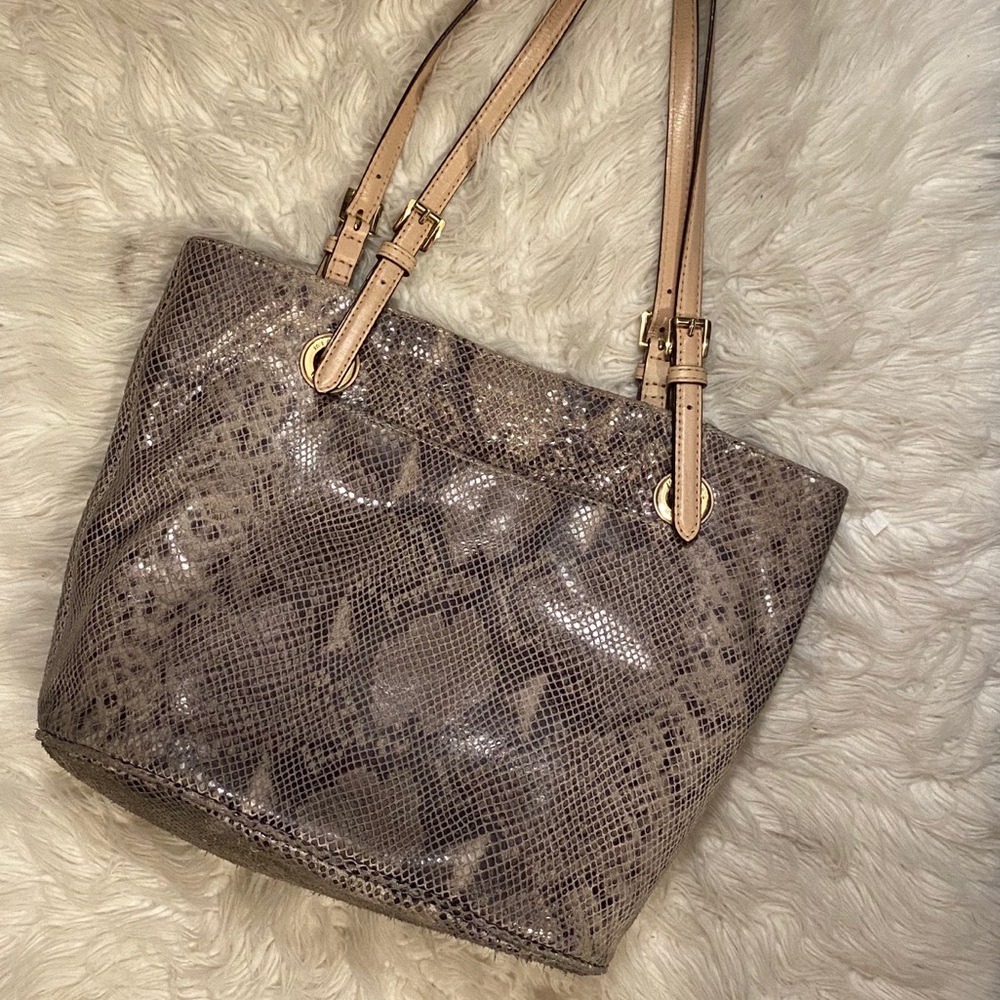Michael Kors python handbag - Picture 2 of 7